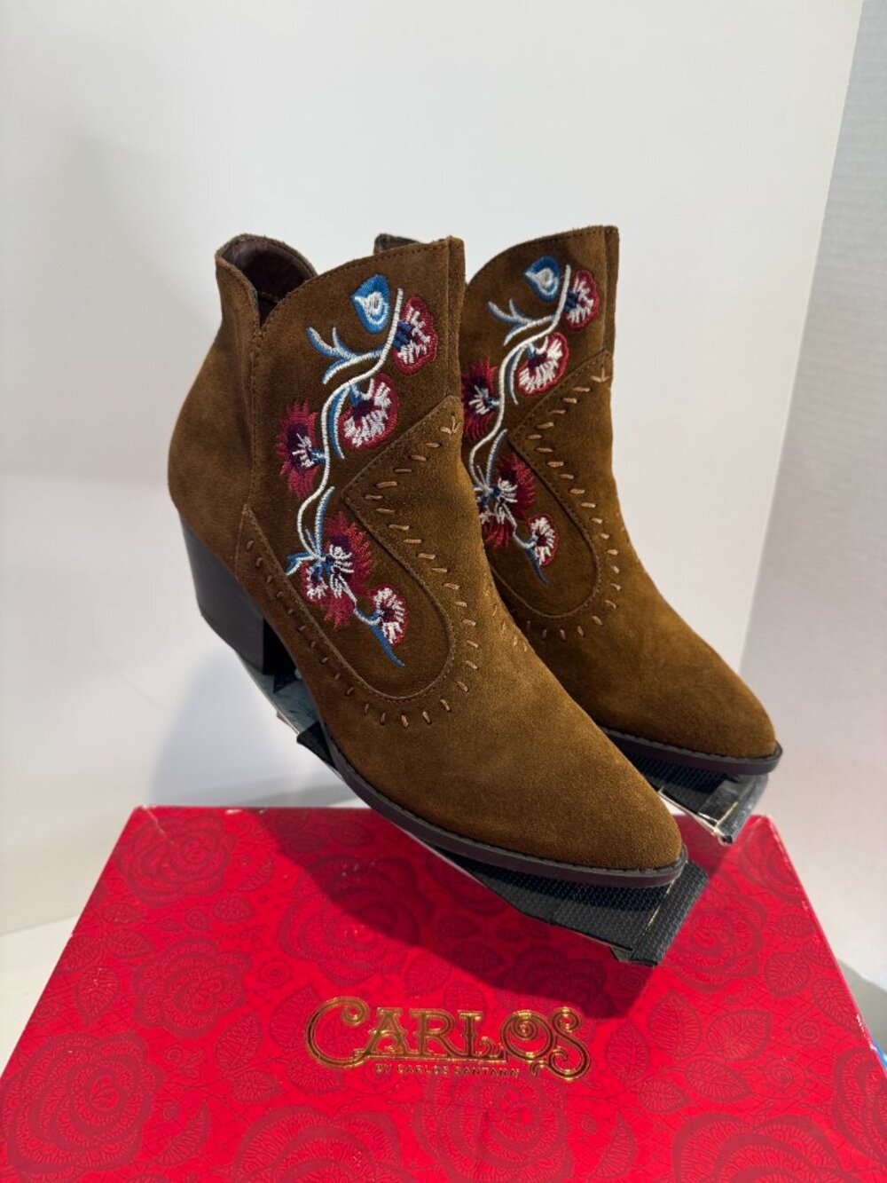 Carlos Santana Vivian Ankle Boots Bourbon Women’s size 9 New